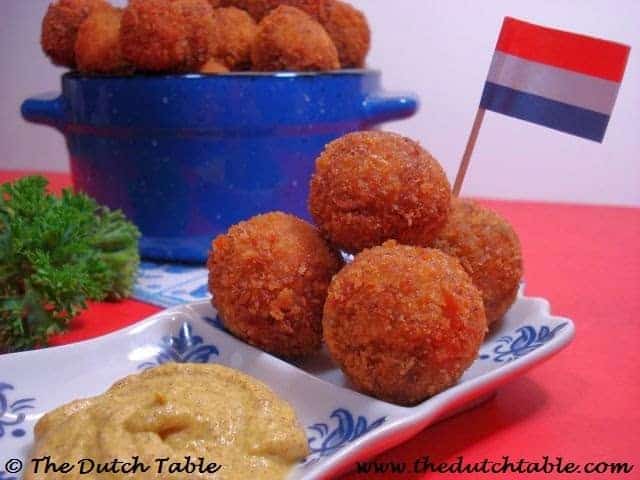 dutch bitterballen