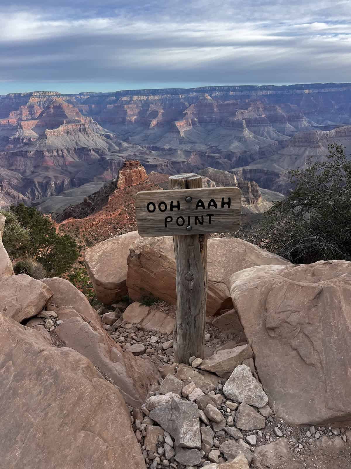 ooh aah point sign at grand canyon